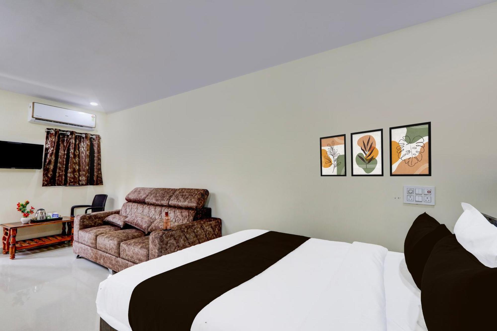 Hotel O Gk Grand Bibinagar エクステリア 写真