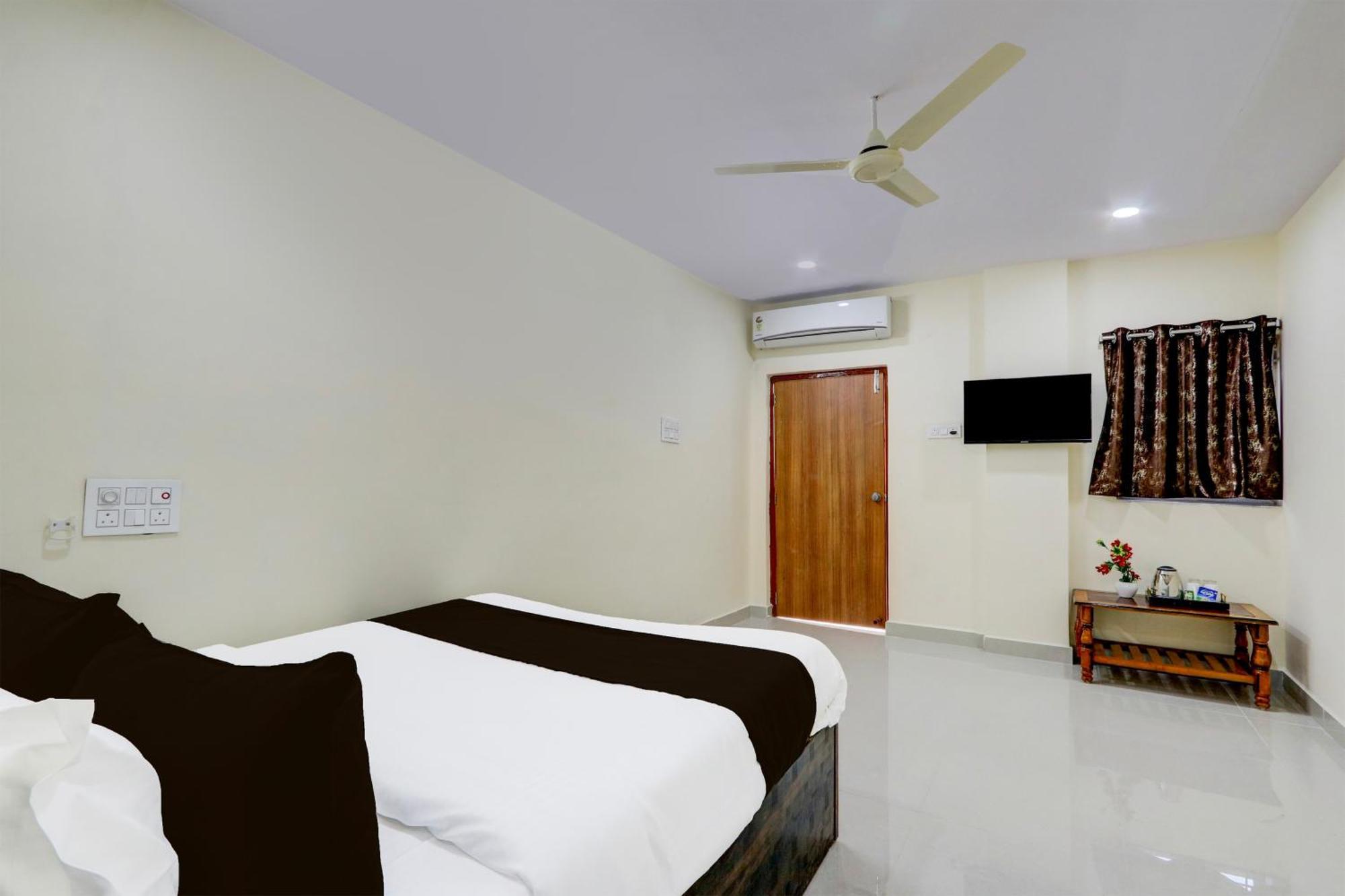Hotel O Gk Grand Bibinagar エクステリア 写真